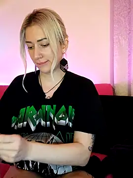 Fuck-Gina online show from February 13, 11:38 pm