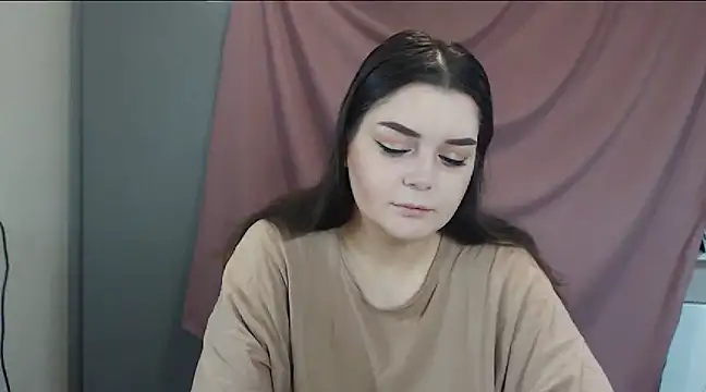 ohhhMie online show from February 2, 4:05 am