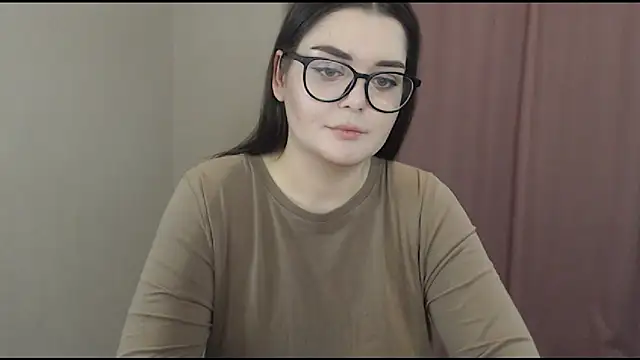 ohhhMie online show from February 26, 6:04 pm