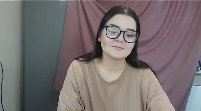 ohhhMie online show from February 2, 10:13 am