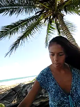 Snapshot of Luna-Natural chatting on November 27, 5:13 pm Luna-Natural online show from November 27, 5:13 pm