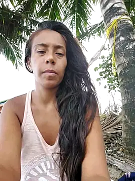 Snapshot of Luna-Natural chatting on October 16, 5:32 pm Luna-Natural online show from October 16, 5:32 pm