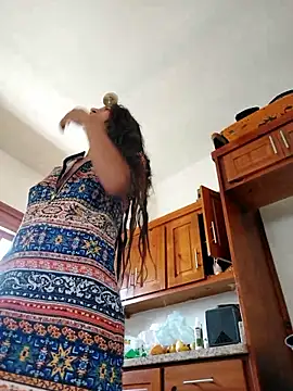 Luna-Natural online show from February 12, 6:18 pm