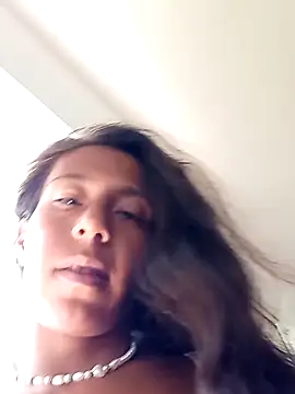 Snapshot of Luna-Natural chatting on September 22, 2:23 pm Luna-Natural online show from September 22, 2:23 pm