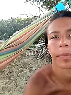 Snapshot of Luna-Natural chatting on September 30, 9:10 pm Luna-Natural online show from September 30, 9:10 pm