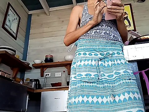 Snapshot of Luna-Natural chatting on March 18, 3:55 pm Luna-Natural online show from March 18, 3:55 pm