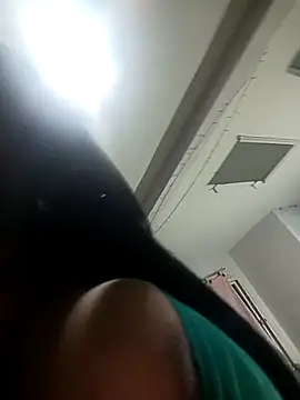 AbellaLizz online show from February 14, 8:47 am