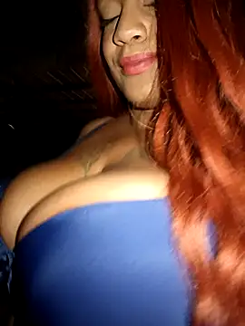 AbellaLizz online show from April 22, 6:42 am