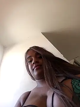 Snapshot of AbellaLizz chatting on September 26, 9:21 pm AbellaLizz online show from September 26, 9:21 pm