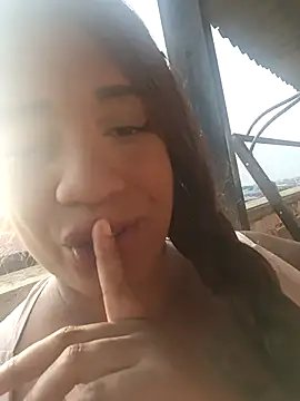 AbellaLizz online show from November 7, 11:59 am