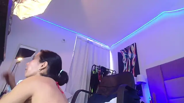 lizzy squirt online show from January 11, 1:51 pm