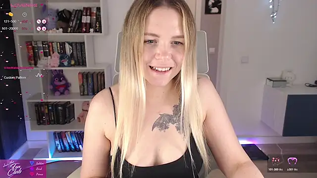 Emma Bryan online show from November 12, 3:27 pm