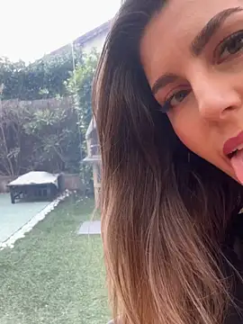 nicole 98 online show from April 10, 2:57 pm