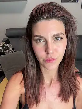 nicole 98 online show from April 29, 8:04 pm