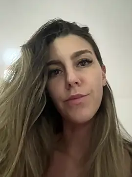 nicole 98 online show from March 7, 8:03 pm