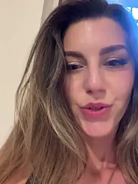 nicole 98 online show from April 18, 3:58 pm