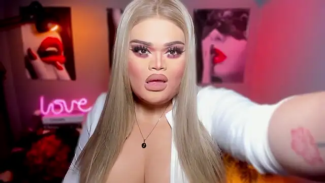 KarolinaThompson online show from October 5, 7:48 pm