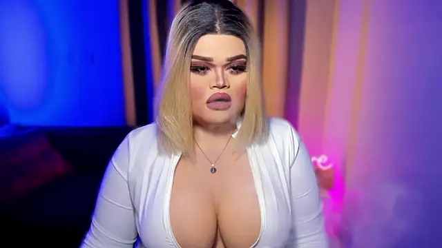 KarolinaThompson online show from February 1, 7:47 am