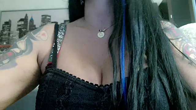 stormylana online show from July 16, 6:54 am