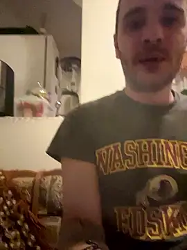 Snapshot of AlexandruUK chatting on January 19, 5:44 am AlexandruUK online show from January 19, 5:44 am