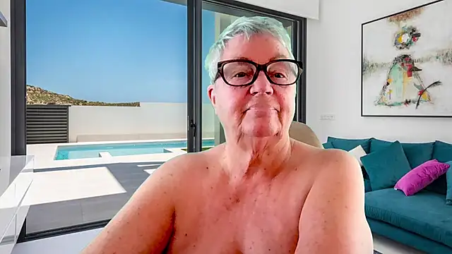Snapshot of GrannyChrissy68 chatting on June 14, 1:23 pm GrannyChrissy68 online show from June 14, 1:23 pm