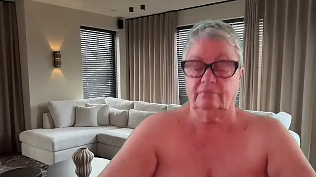Snapshot of GrannyChrissy68 chatting on June 30, 1:55 pm GrannyChrissy68 online show from June 30, 1:55 pm