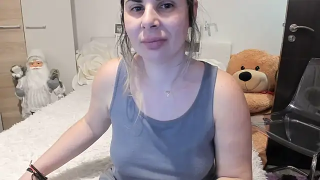 sweetemy4u online show from February 27, 9:03 pm