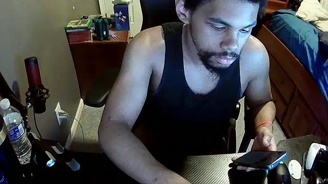 Snapshot of Neovergil0 chatting on January 1, 5:33 am Neovergil0 online show from January 1, 5:33 am