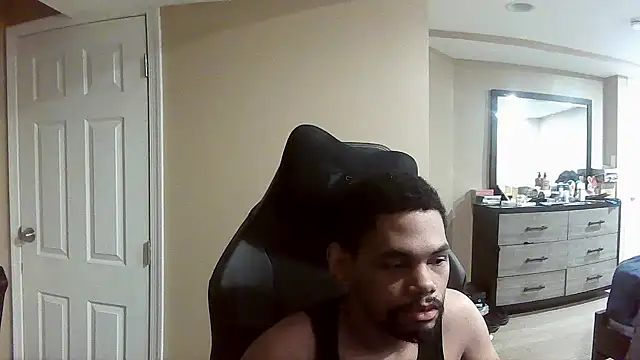 Neovergil0 online show from February 3, 7:13 am