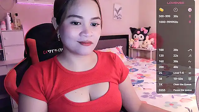 yenyen  online show from May 30, 1:34 am