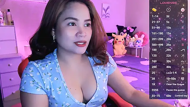 yenyen  online show from May 14, 12:40 am