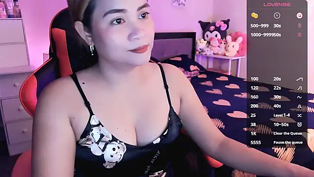 Snapshot of yenyen_ chatting on July 7, 12:35 am yenyen online show from July 7, 12:35 am