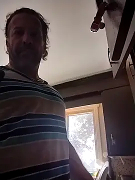 trucker1979 online show from March 13, 3:17 pm
