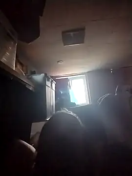 trucker1979 online show from March 12, 4:44 pm