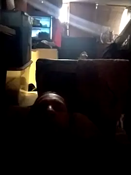 trucker1979 online show from May 2, 4:12 pm