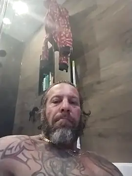 trucker1979 online show from March 2, 10:17 pm