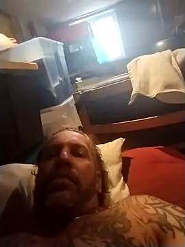 trucker1979 online show from March 14, 3:29 pm