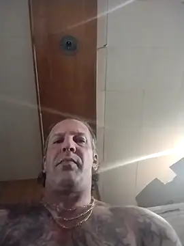trucker1979 online show from April 26, 10:40 pm