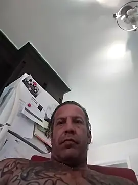 trucker1979 online show from May 27, 4:36 pm