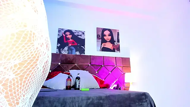 Ariana lopezz online show from February 11, 12:47 pm