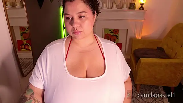 camilapastel online show from August 4, 9:08 pm