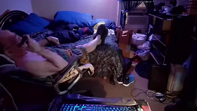 Toastir online show from January 14, 7:39 pm