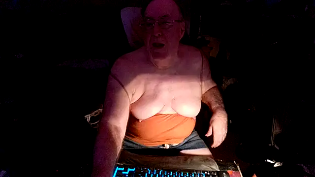 Toastir online show from September 24, 5:08 pm