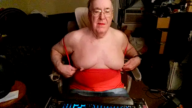 Toastir online show from October 28, 3:55 pm