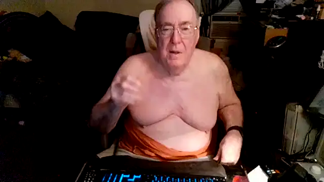 Toastir online show from September 30, 5:41 pm