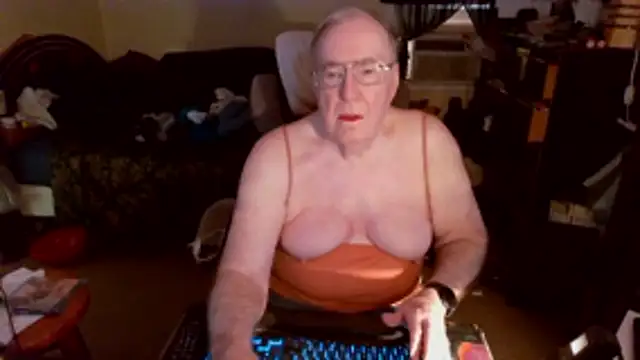 Toastir online show from March 28, 7:37 pm