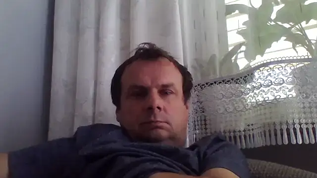 grzes19763 online show from May 28, 9:49 am
