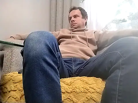 grzes19763 online show from September 30, 8:42 am