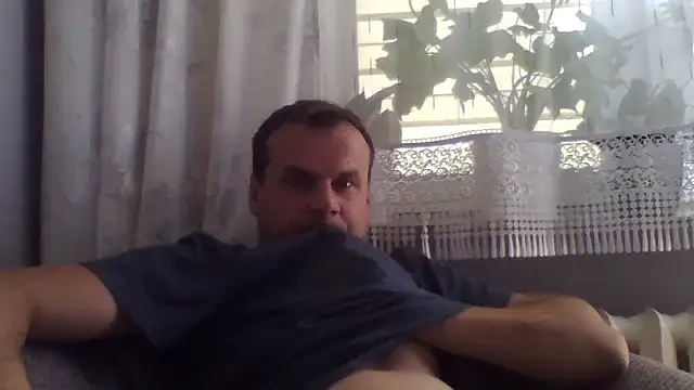 grzes19763 online show from June 17, 9:08 am