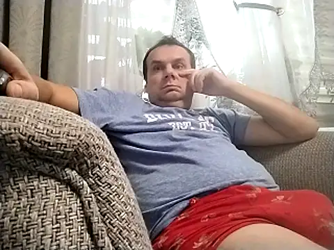 grzes19763 online show from December 3, 12:37 pm